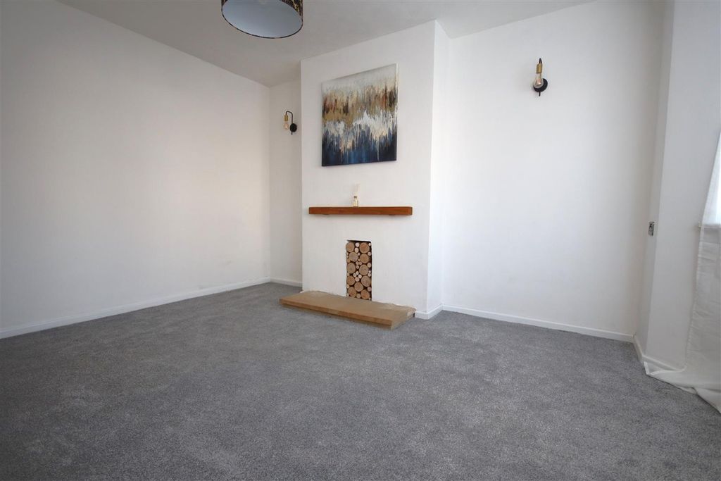 Property photo 3 of 17 Img_0968.Jpg