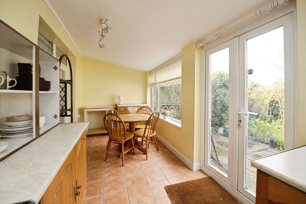 Property photo 2 of 24 Pbox-Img.Jpg