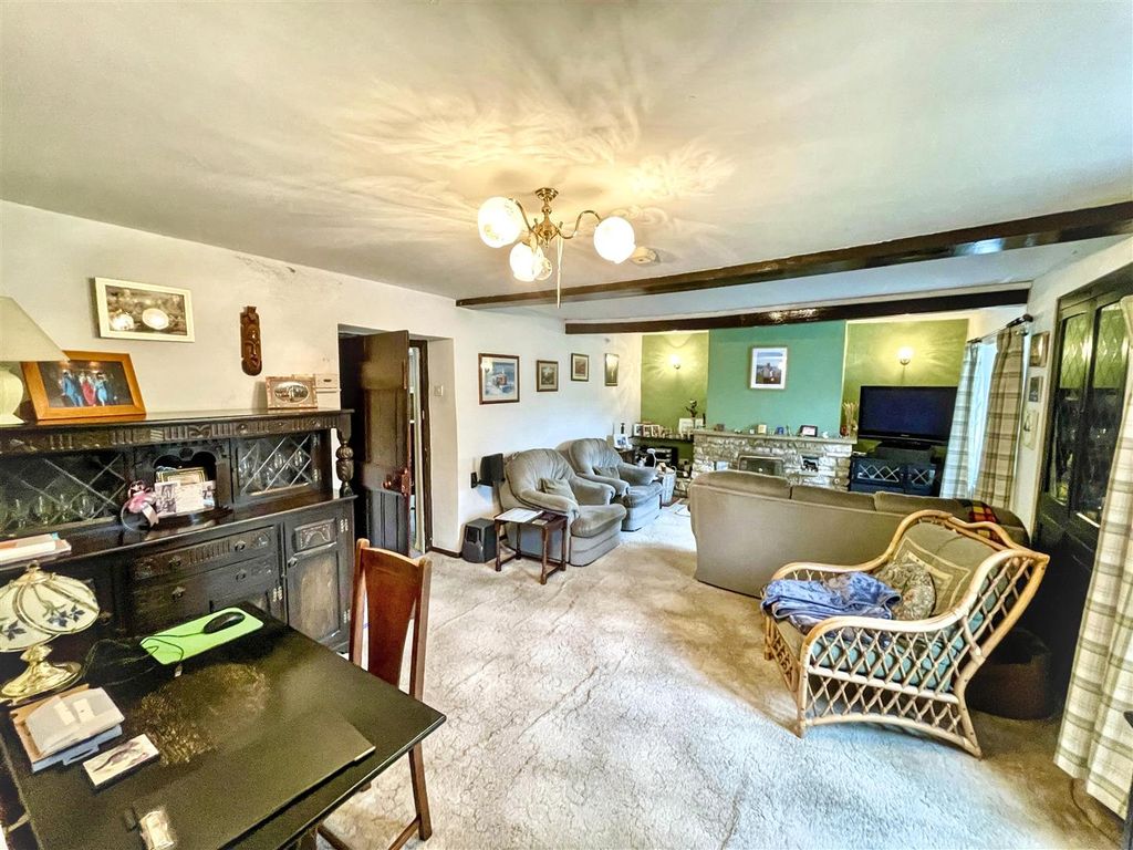 Property photo 3 of 14 Img_0840.Jpg