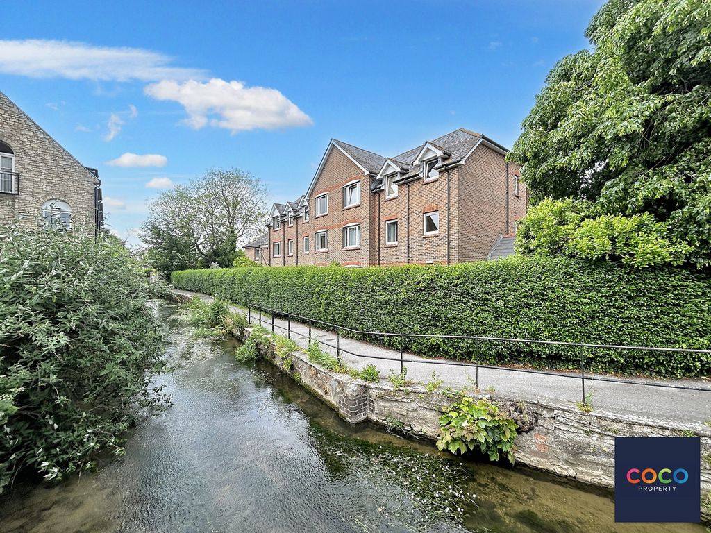 Property photo 1 of 11 River