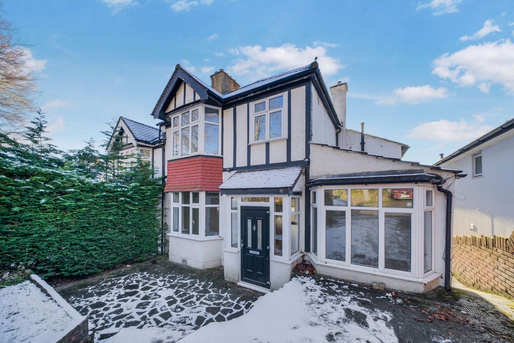 Property photo 1 of 26