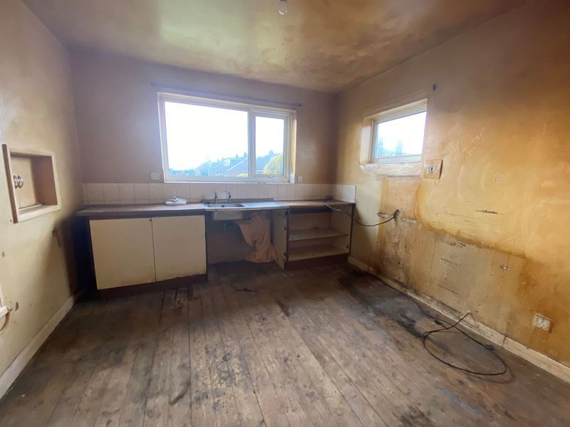 Property photo 3 of 9 Photo 3