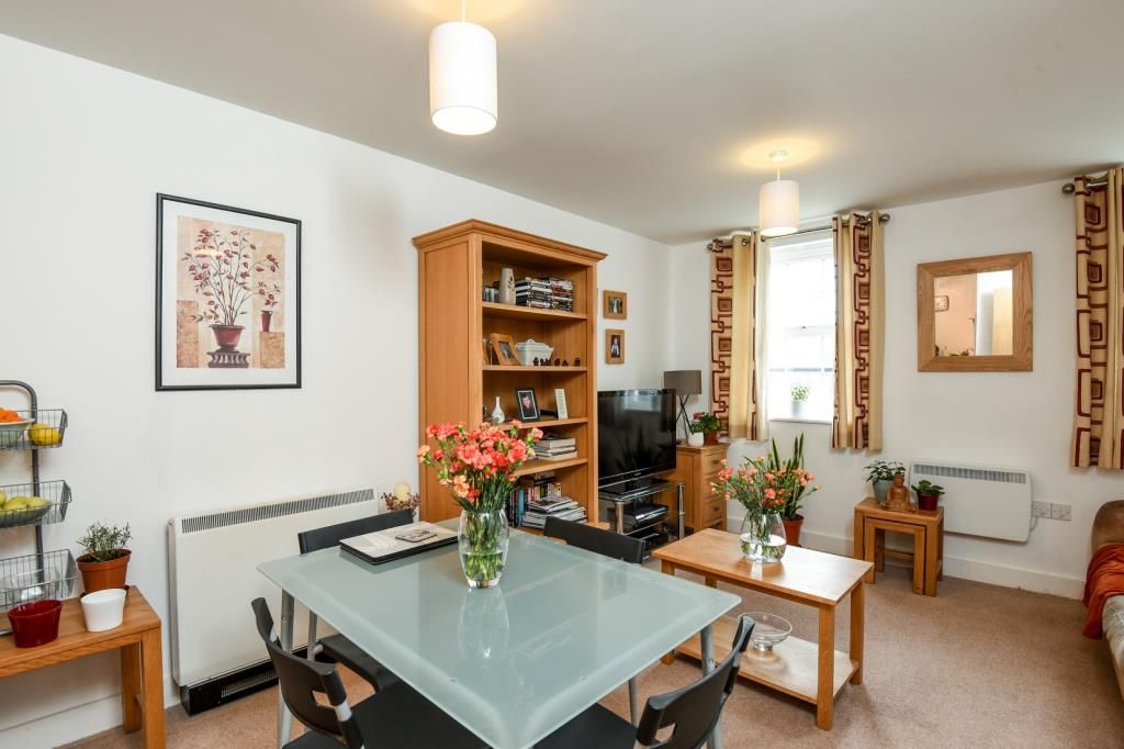 Property photo 3 of 5 Living/Dining Area