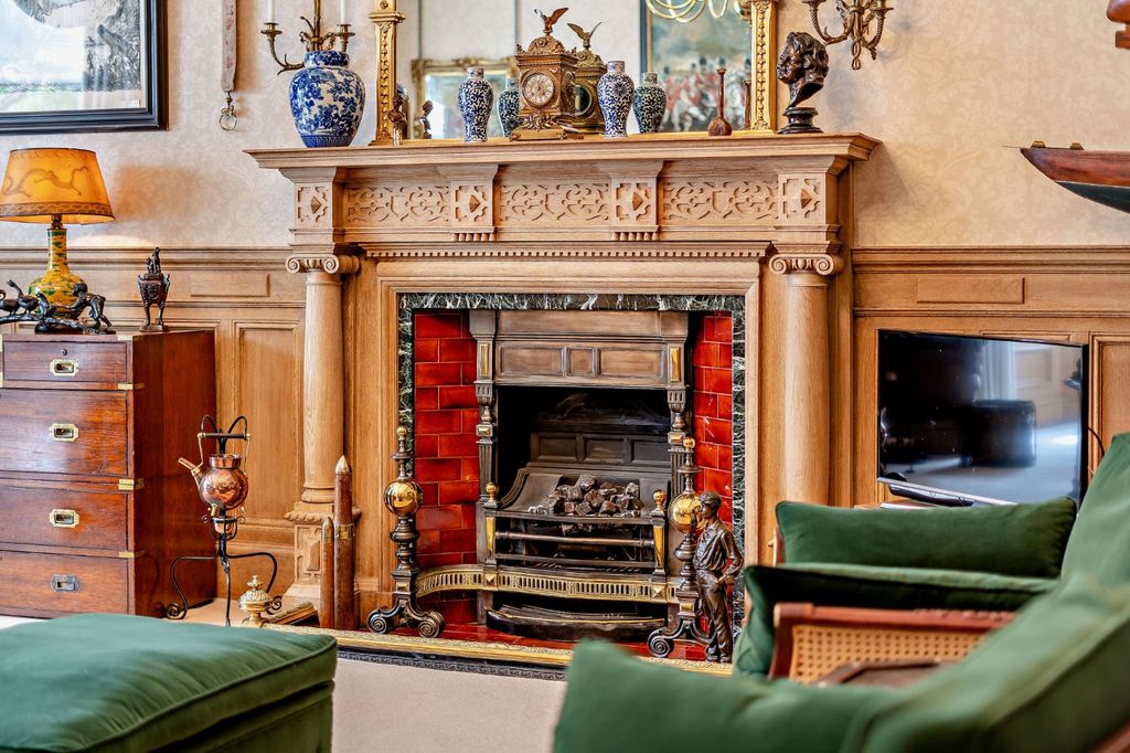 Property photo 3 of 20 Feature Fireplace