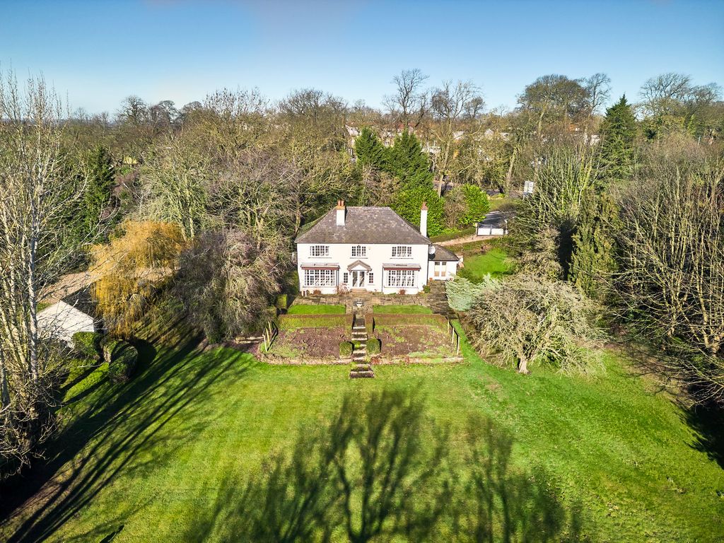 Property photo 1 of 41