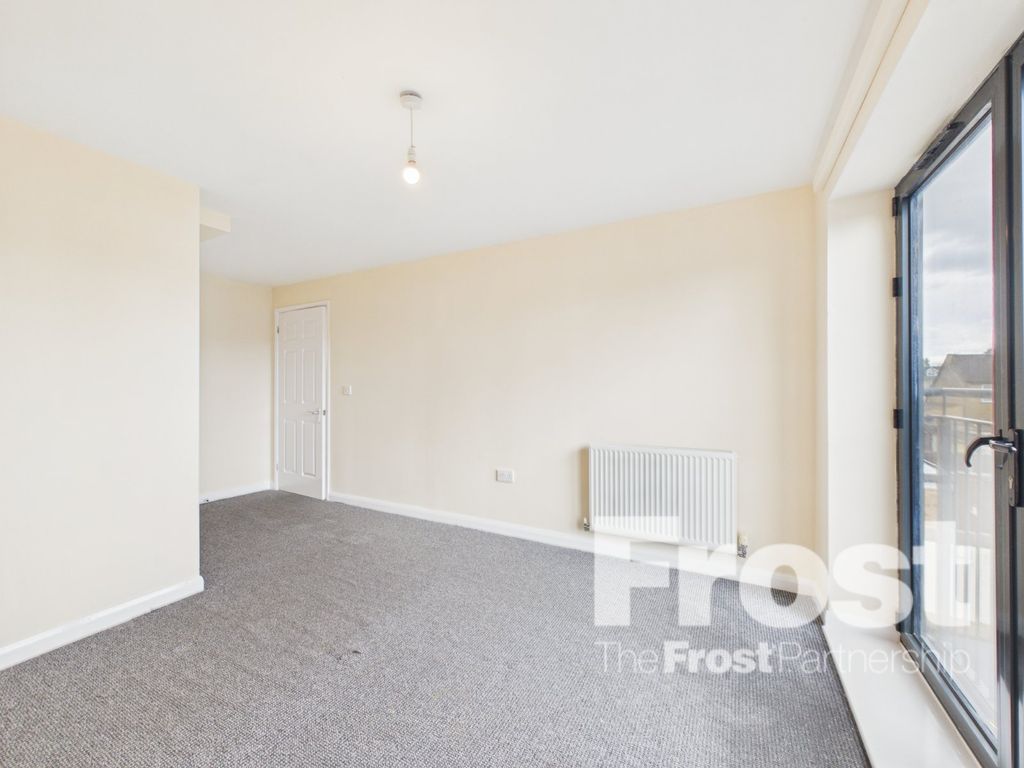 Property photo 3 of 4 Picture No. 09