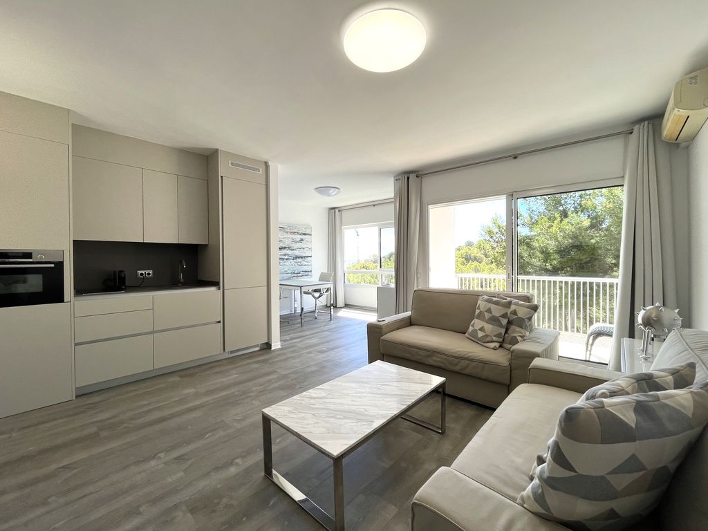 Property photo 2 of 14 1.Jpg