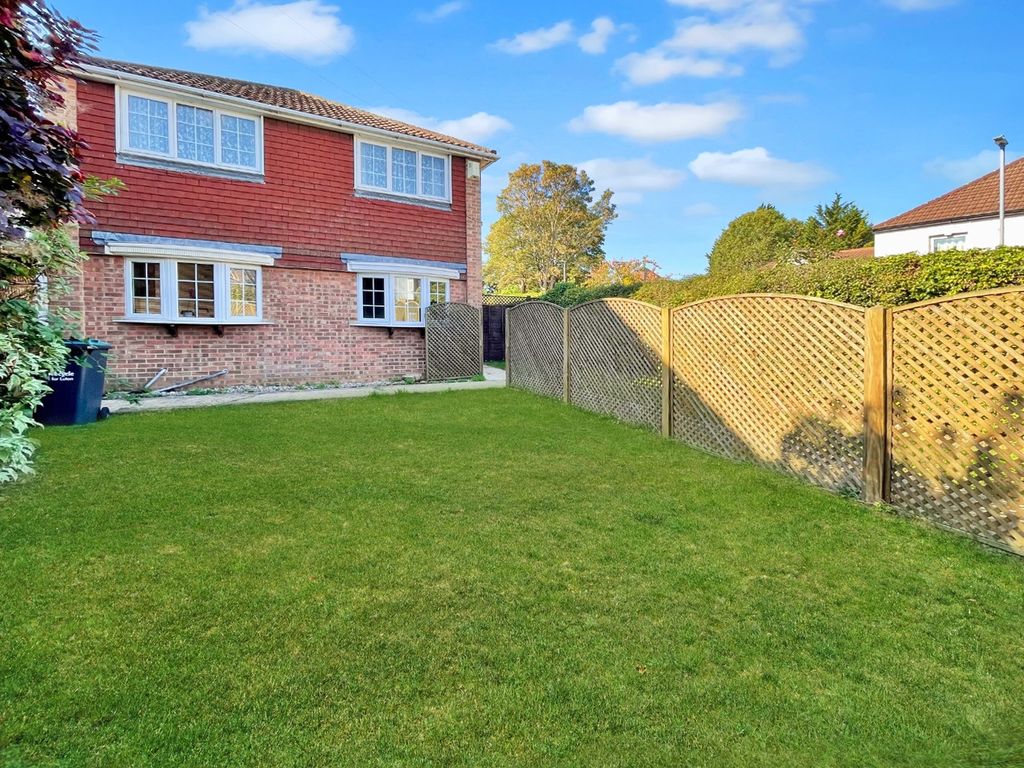 Property photo 1 of 17 4453770