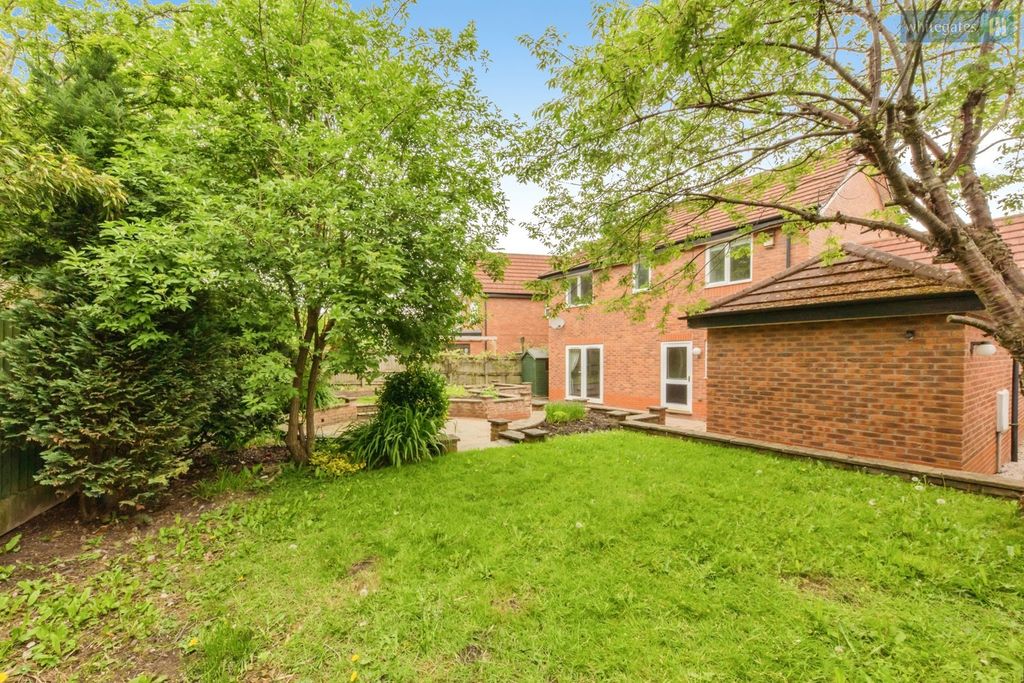Property photo 2 of 23 Pbox-Img.Jpg