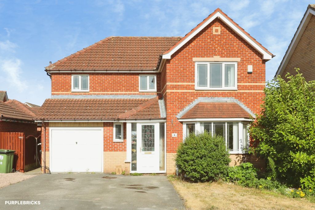 Property photo 1 of 35