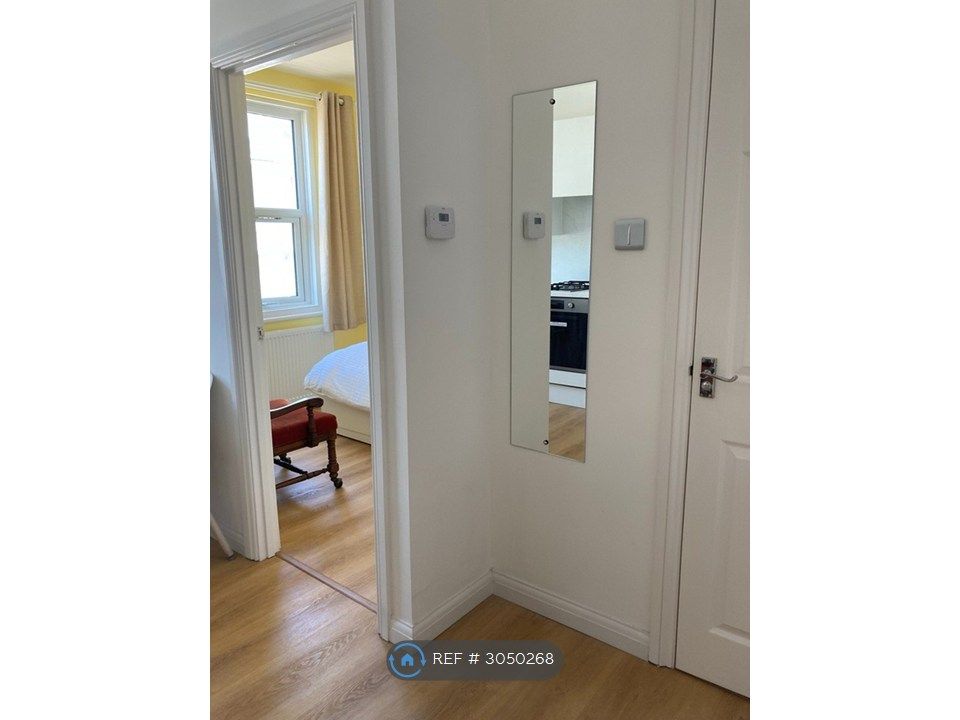 Property photo 3 of 3