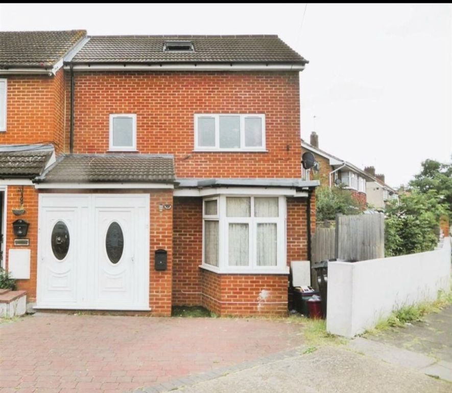 Property photo 1 of 4 Tw4 3