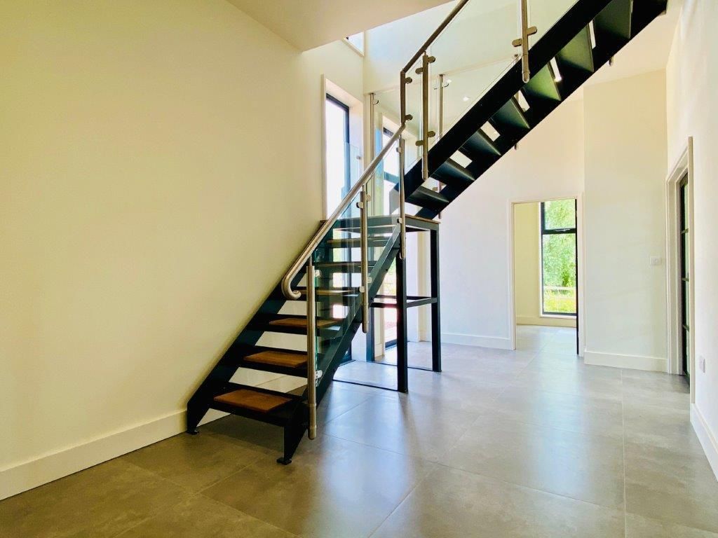 Property photo 2 of 17 43656784.Jpg