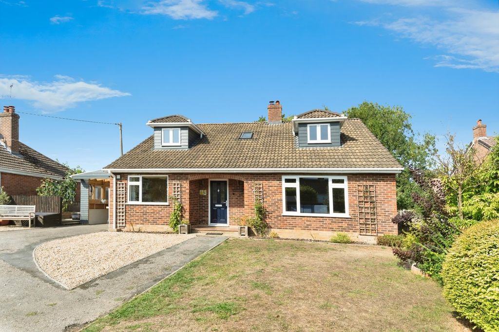 Property photo 1 of 19