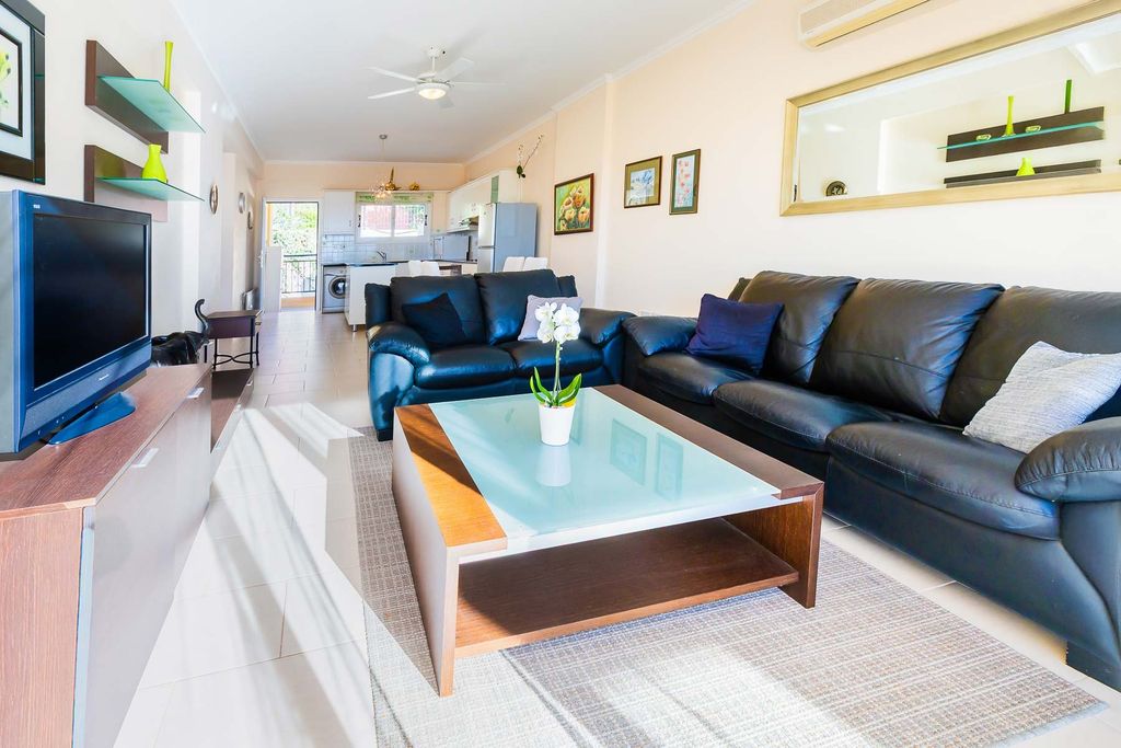 Property photo 3 of 29