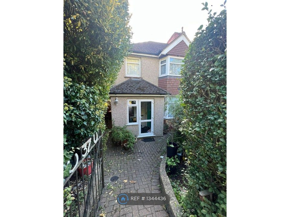 Property photo 1 of 16 Front Of House