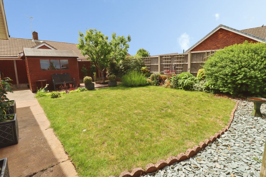 Property photo 3 of 20