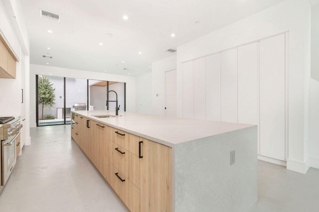 Property photo 2 of 20 <Alttext/>
