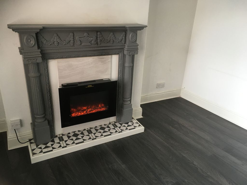 Property photo 2 of 9