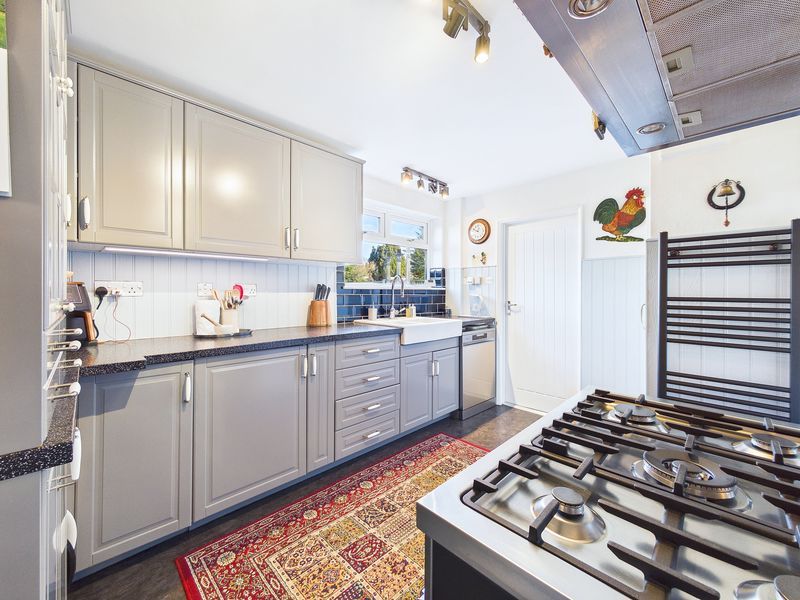 Property photo 3 of 25 Photo 13