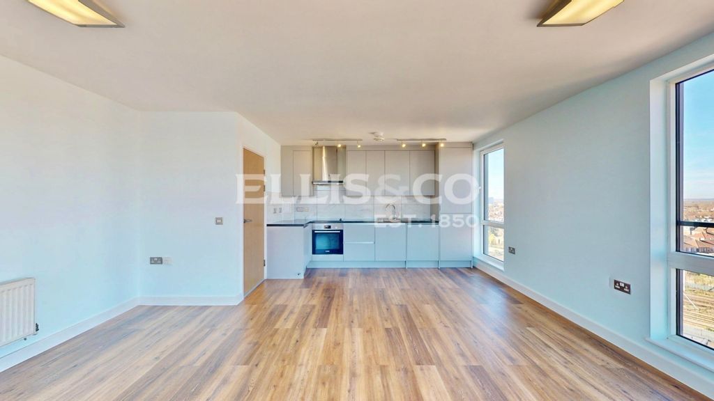 Property photo 2 of 26 Picture No. 03