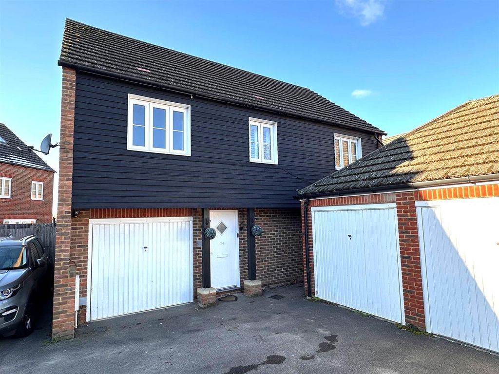 Property photo 1 of 9 Front.Jpg