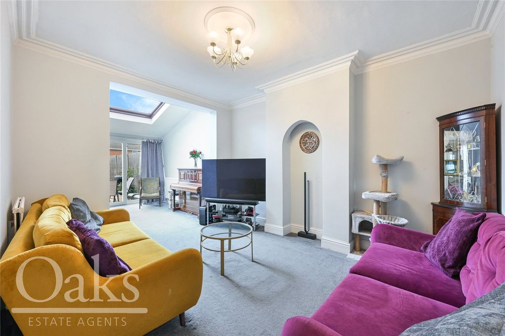 Property photo 1 of 15 Picture No. 04
