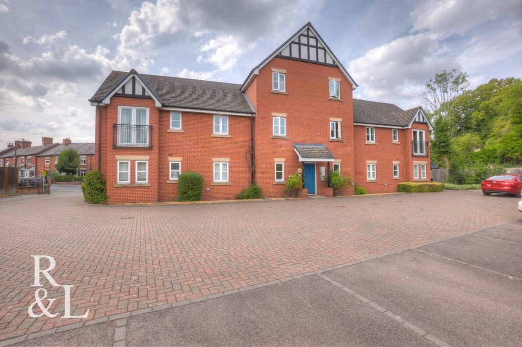 Property photo 1 of 12 Royston&amp;Lund (1).Jpg