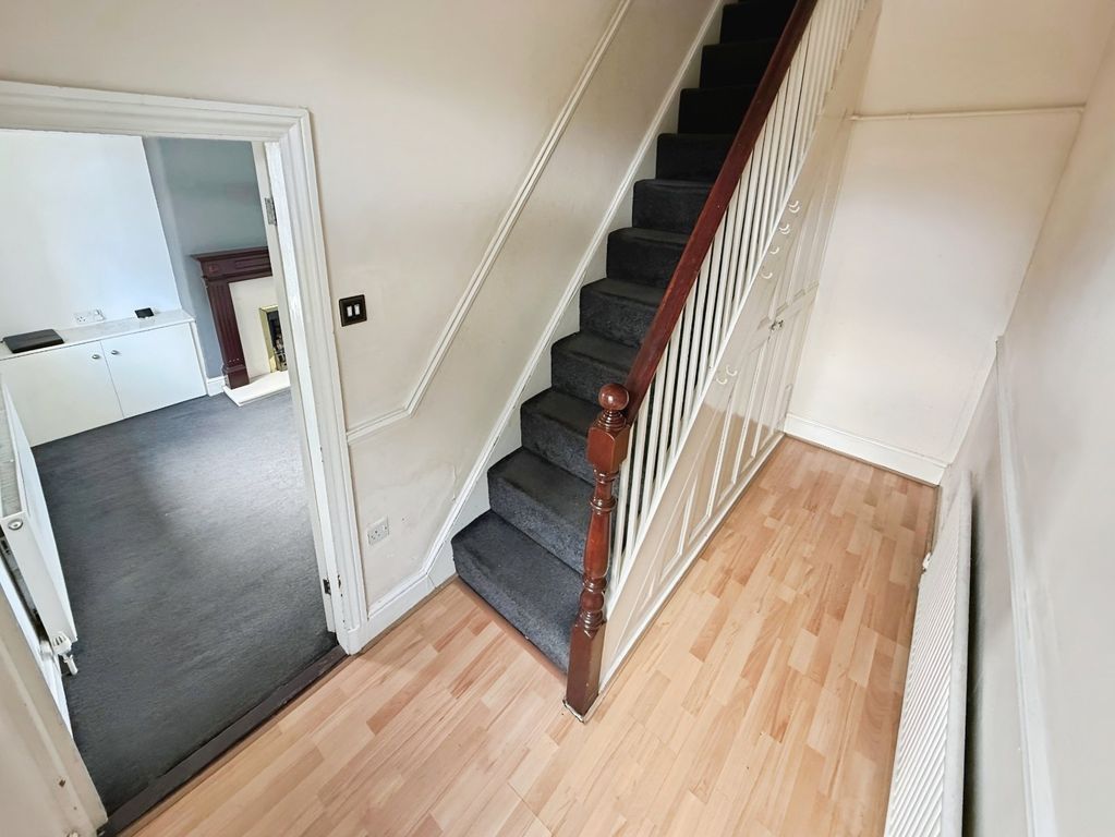 Property photo 2 of 14 Picture No. 13