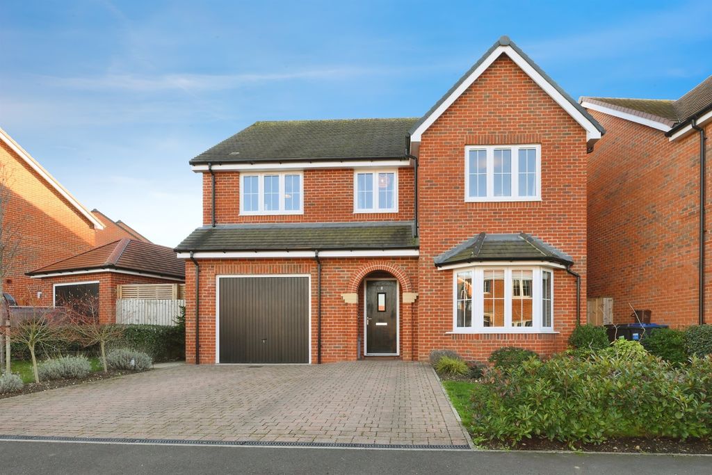 Property photo 1 of 20