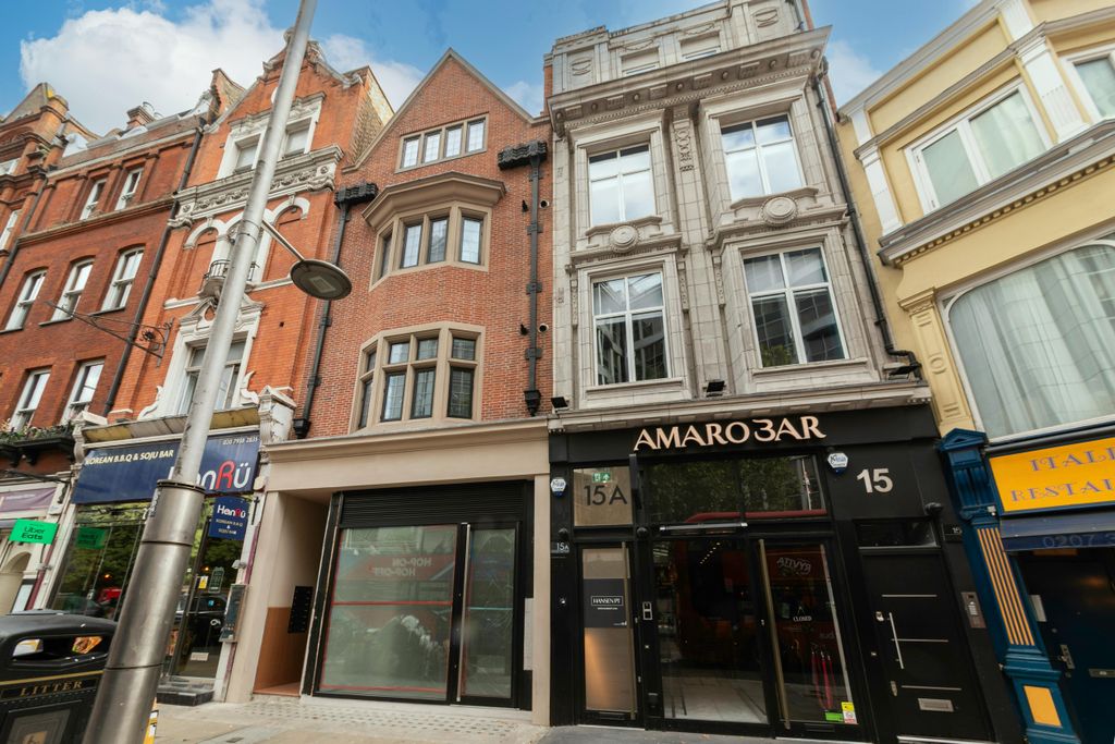 Property photo 1 of 6 13 Kensington High Street -5.Jpg