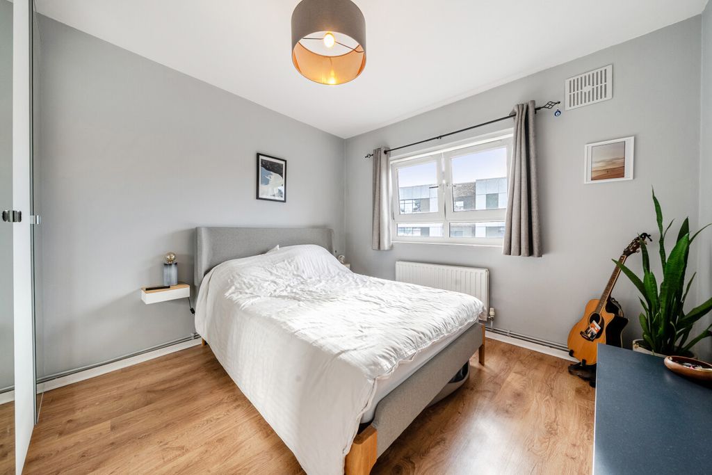 Property photo 3 of 18 1523537-18-6Abd2B...