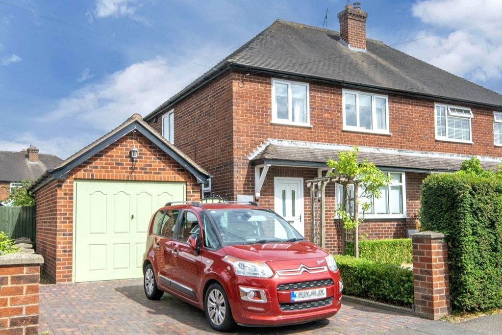 Property photo 1 of 17 Picture No. 23