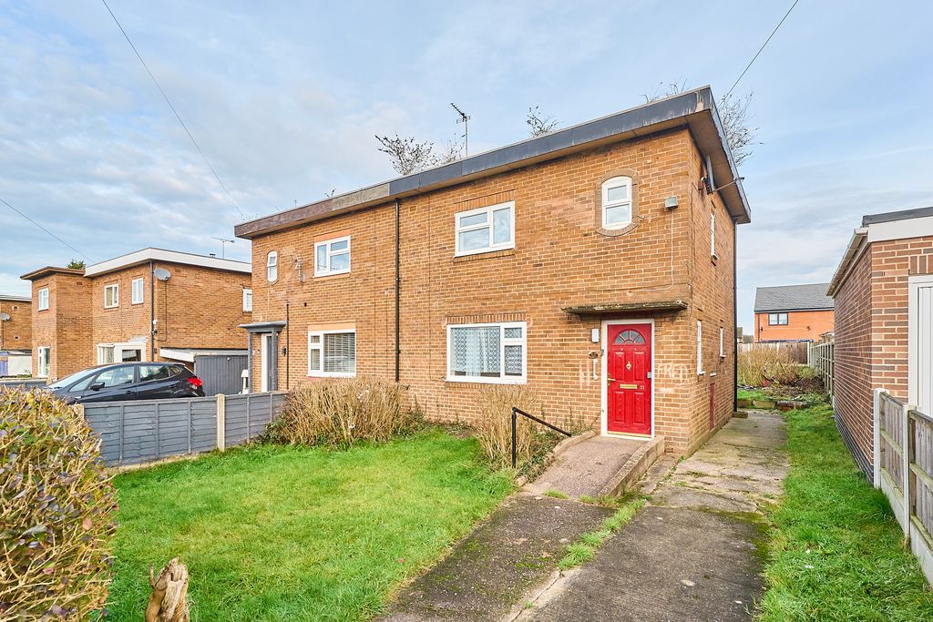 Property photo 1 of 12