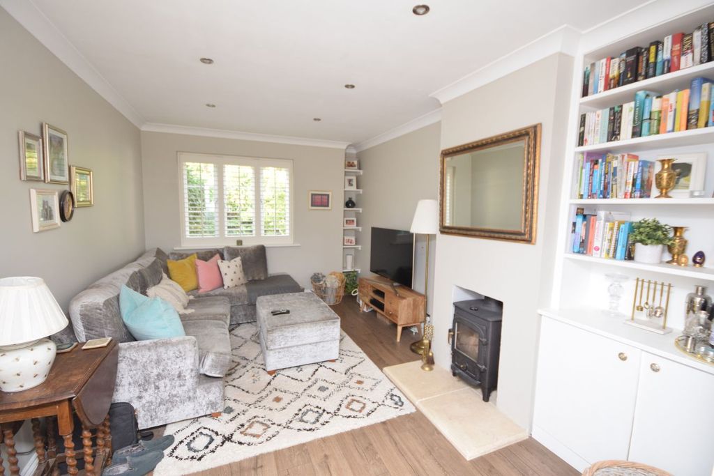 Property photo 3 of 15