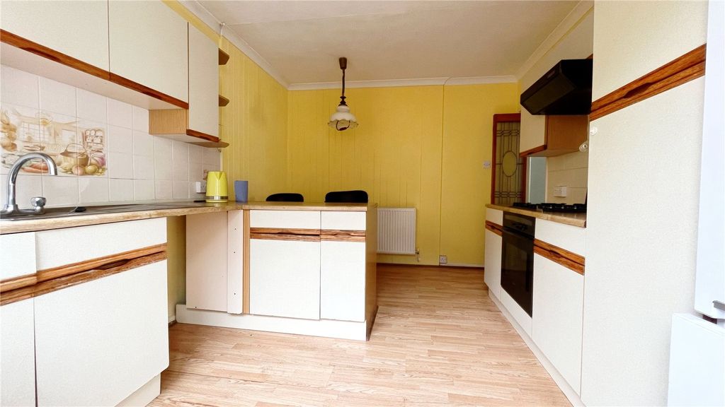 Property photo 3 of 10 Picture No. 09