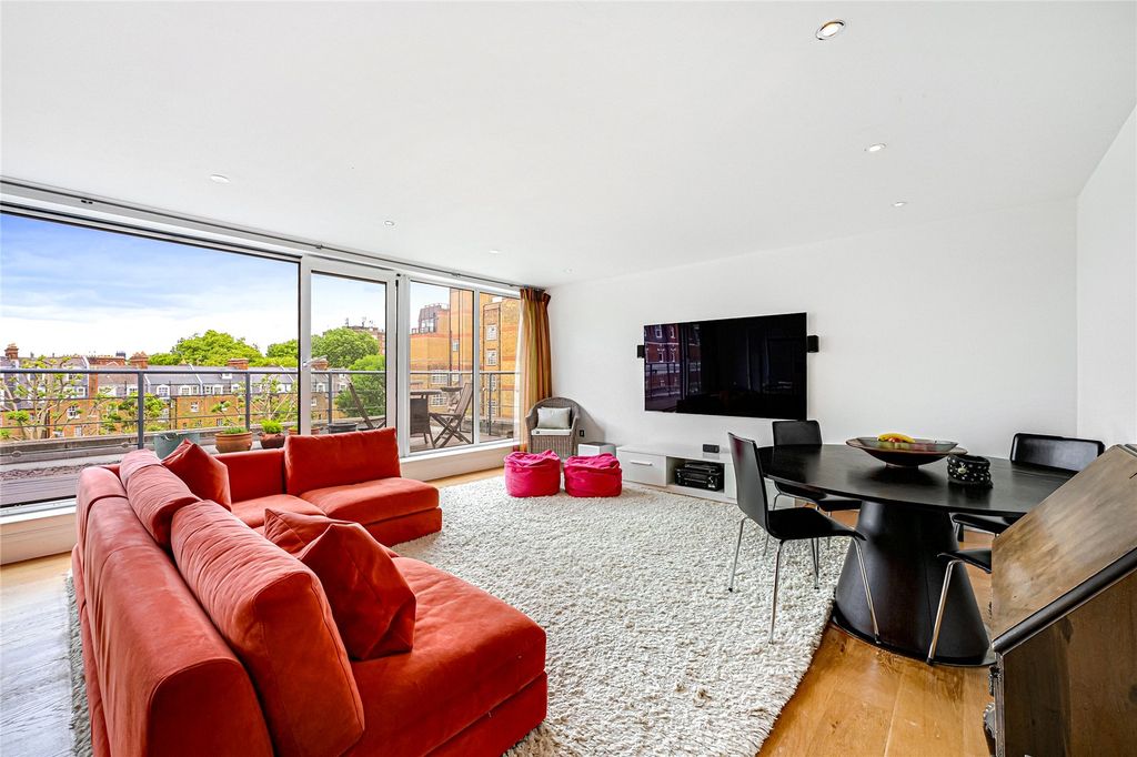 Property photo 1 of 18 Picture No. 01