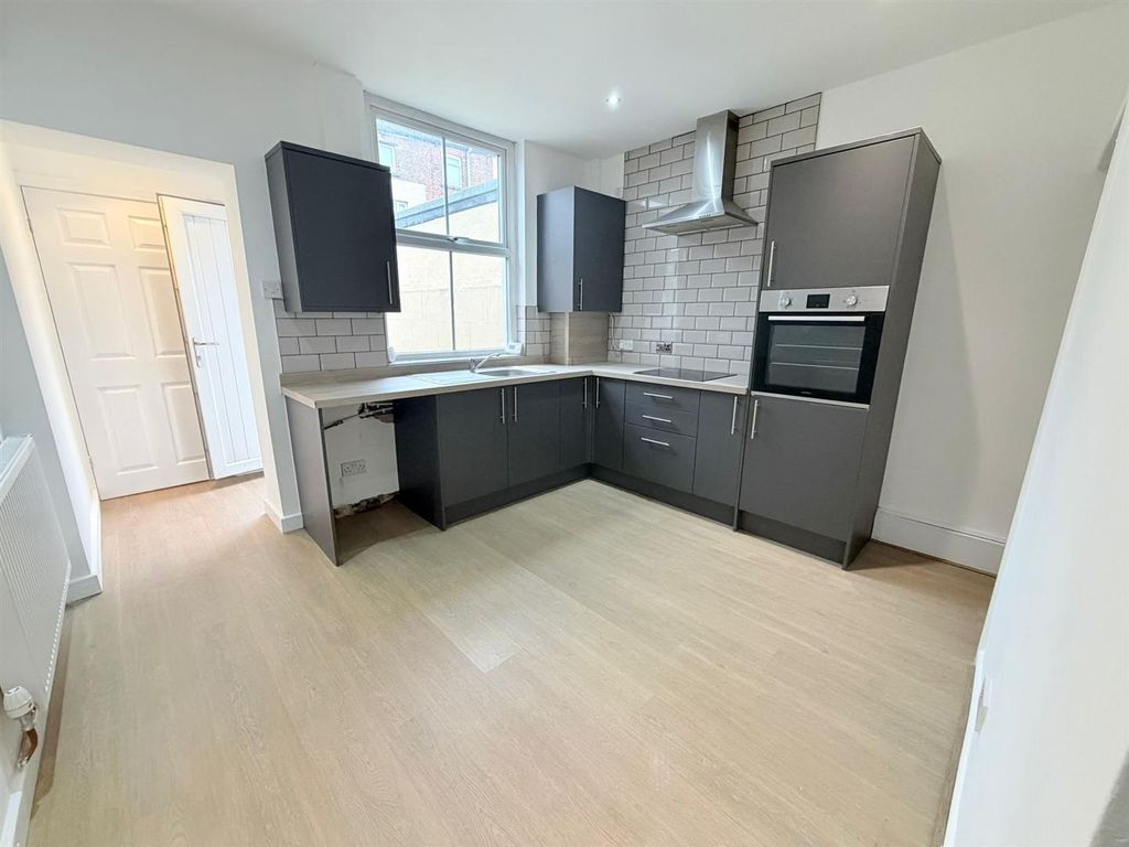 Property photo 2 of 11 Pm (2).Jpeg