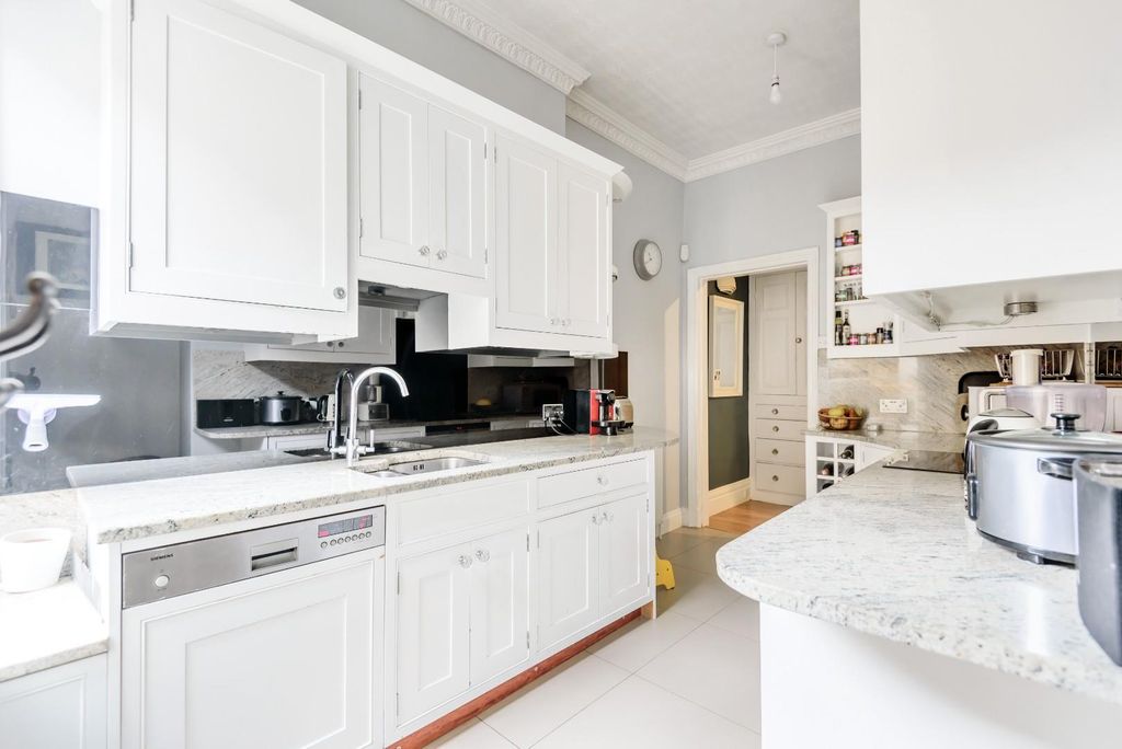 Property photo 3 of 18 900173 (20).Jpg