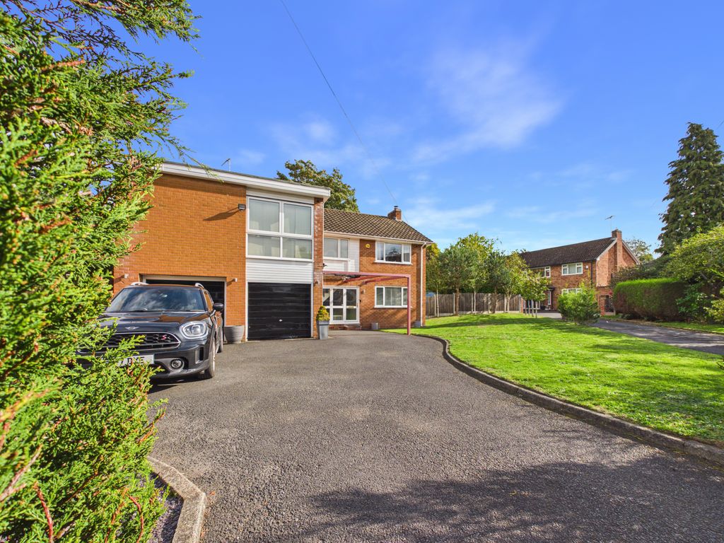 Property photo 1 of 24