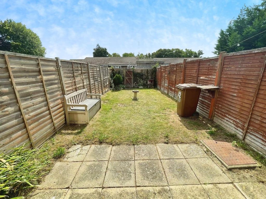 Property photo 2 of 13 27062F8E-934d0983-7Da9-40Cb-8d15-6016B3Df35A0.Jpeg