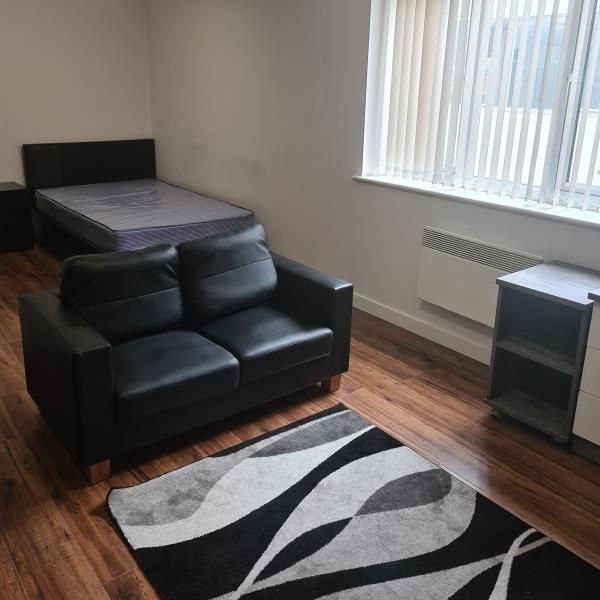 Property photo 2 of 6