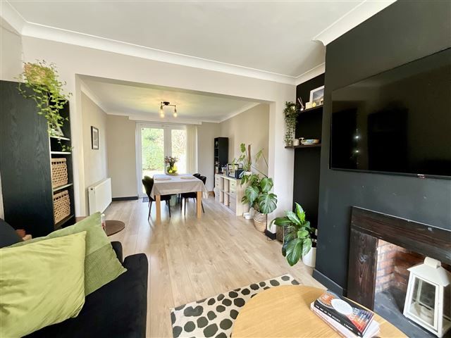 Property photo 3 of 20 Lounge/Diner