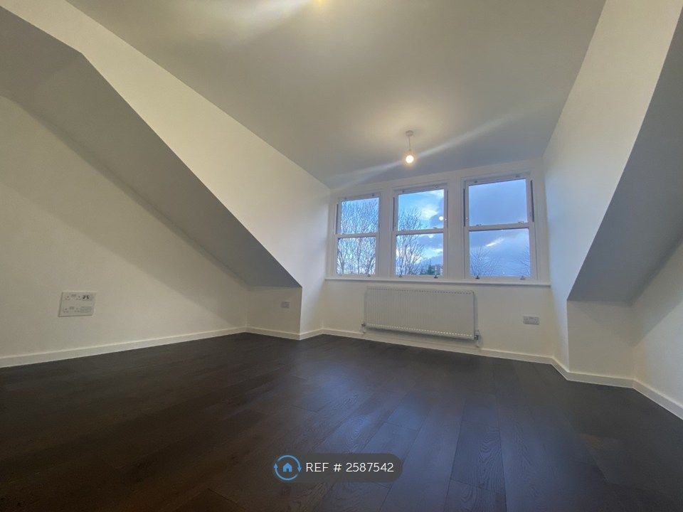 Property photo 2 of 7 Lounge