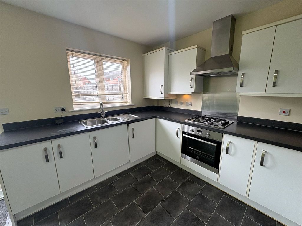 Property photo 3 of 19 Picture No. 19