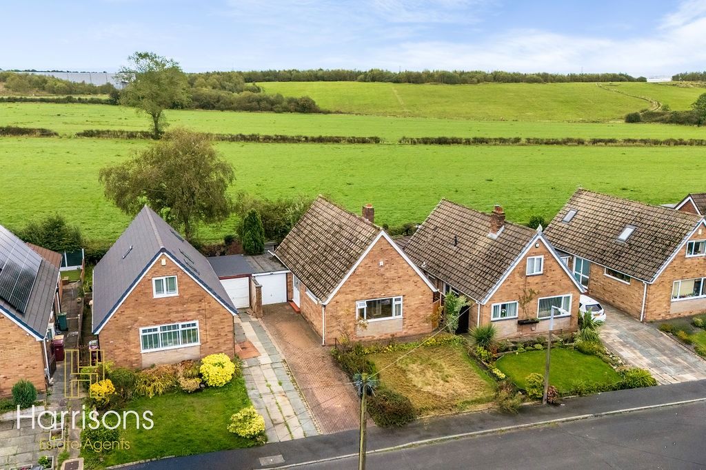 Property photo 1 of 23 5517501