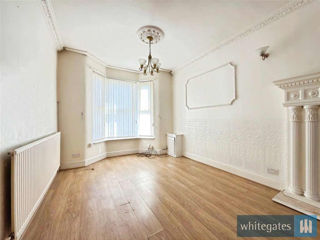 Property photo 3 of 15 Picture No. 08
