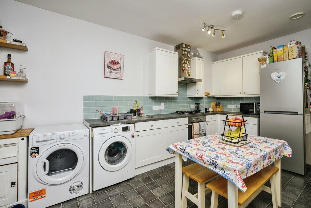 Property photo 3 of 20 Pbox-Img.Jpg