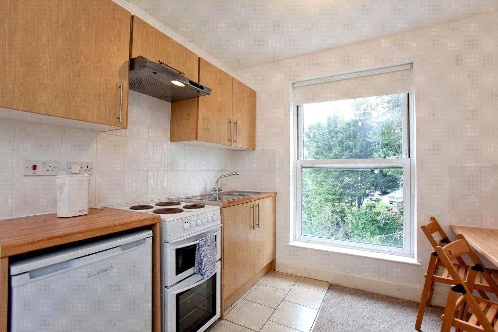 Property photo 2 of 5 Kitchen