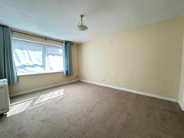 Property photo 3 of 7 Picture No. 06